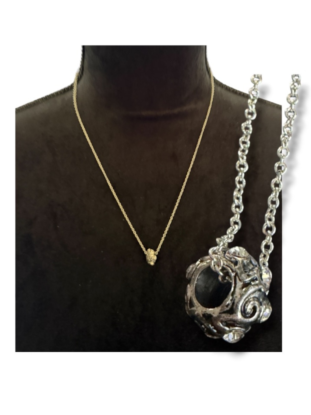 Avon Women’s Sterling Silver Decorative Textured Circle Bead Necklace